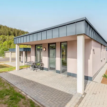 Pleasant In Near The Lakebeach * Hallschlag