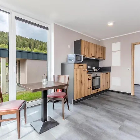 Holiday home Pleasant In Near The Lakebeach *